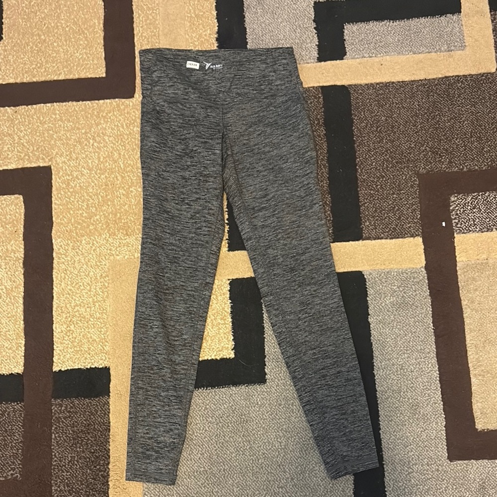 Old Navy Gray Leggings Heathered Stretch- buttery soft! 31”